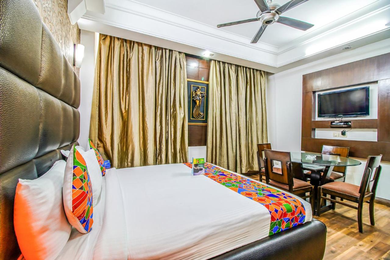 Fabhotel Cameron Nova Deli