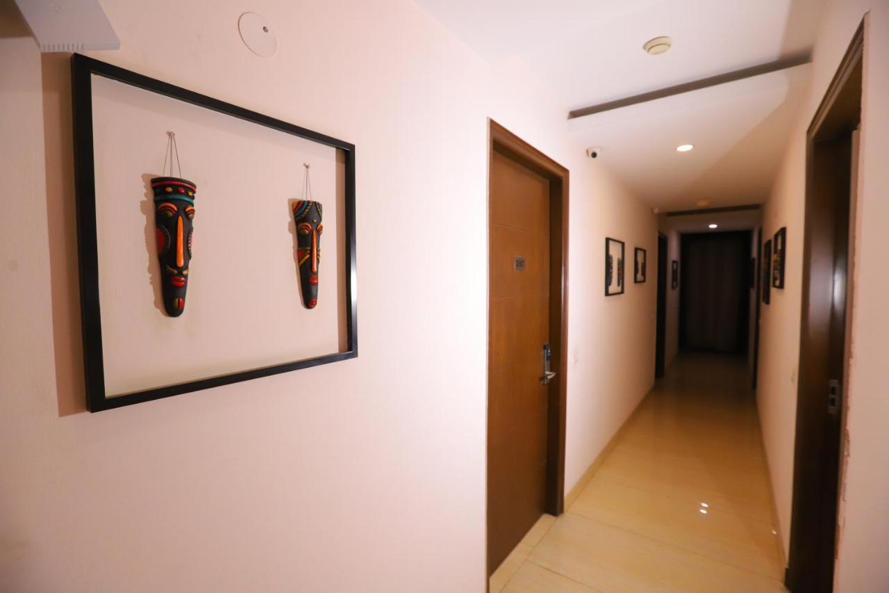 Hotel Nirvana Suits By Qotel Jasola - Near Apollo Hospital In