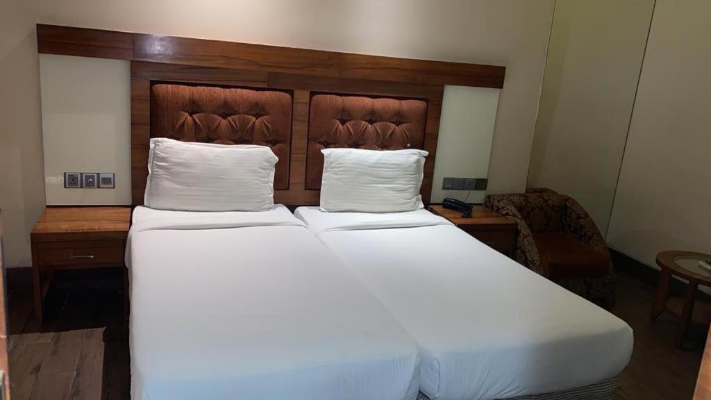 Hotel Good Times 3*