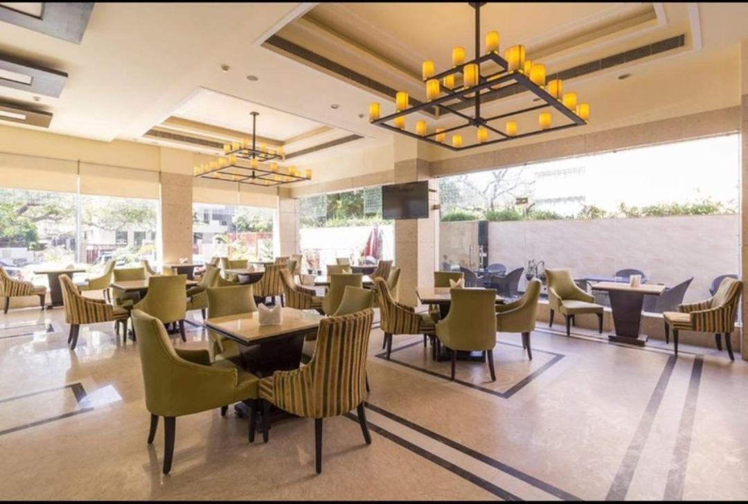 Madhuban , Hotel Nova Deli