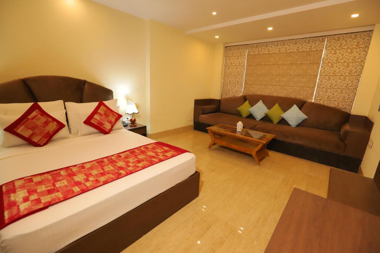Hotel Mayur Assam - New Delhi Railway Station Hotel 3*