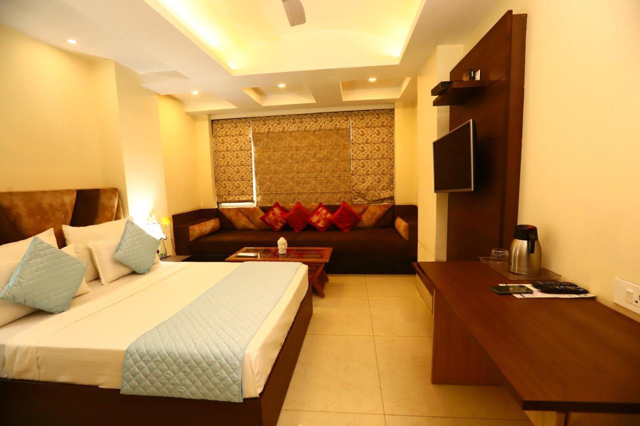 Hotel Mayur Assam - New Delhi Railway Station Hotel New Delhi