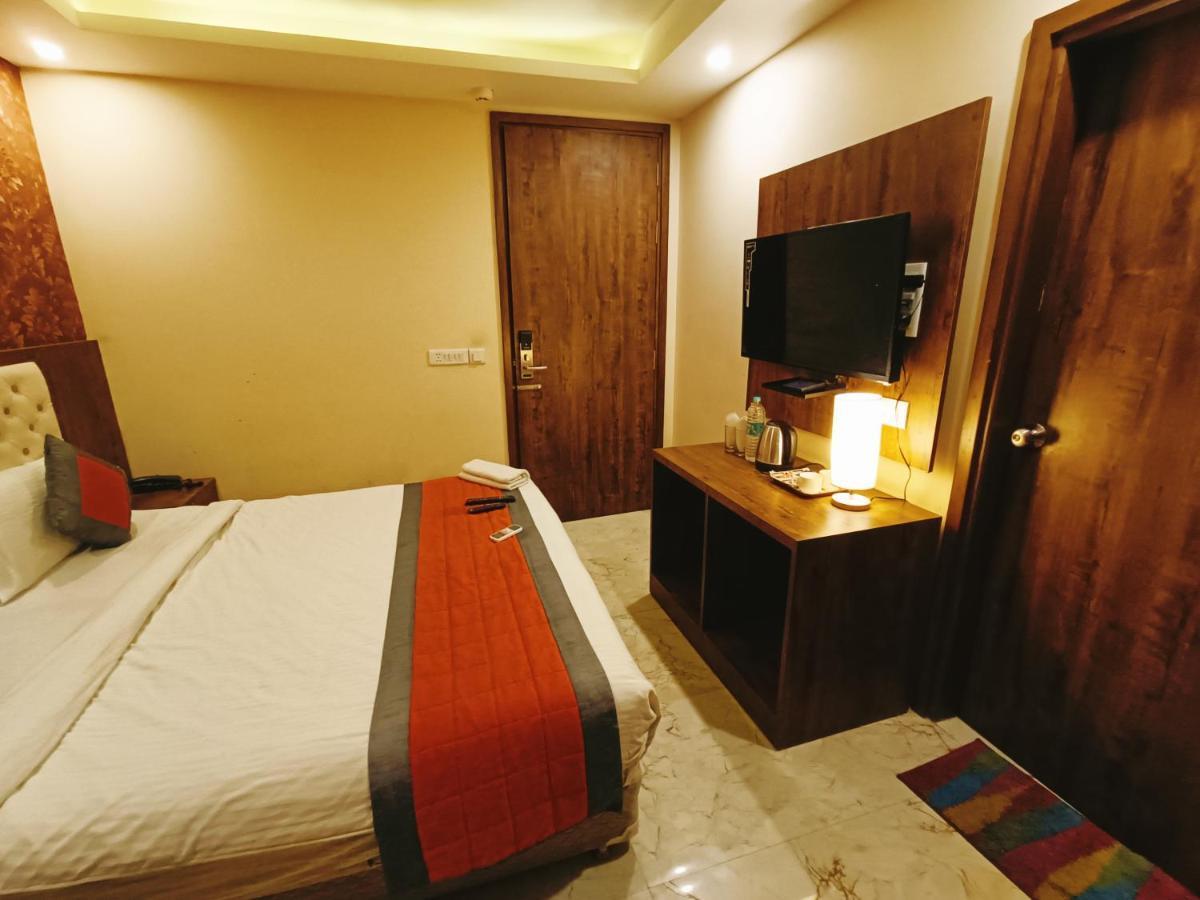 Mayda Inn- A Boutique
