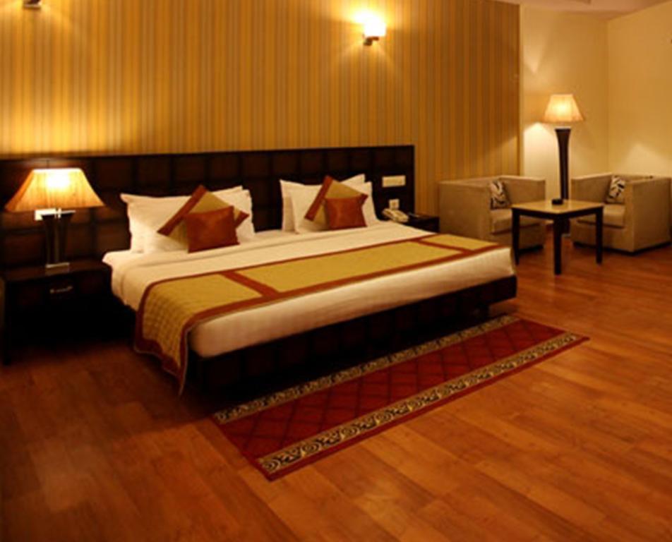 Hotel The Class, Delhi Airport