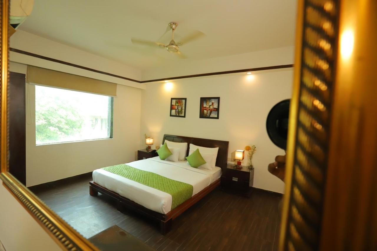 Hotel Mayur Assam - New Delhi Railway Station Hotel New Delhi