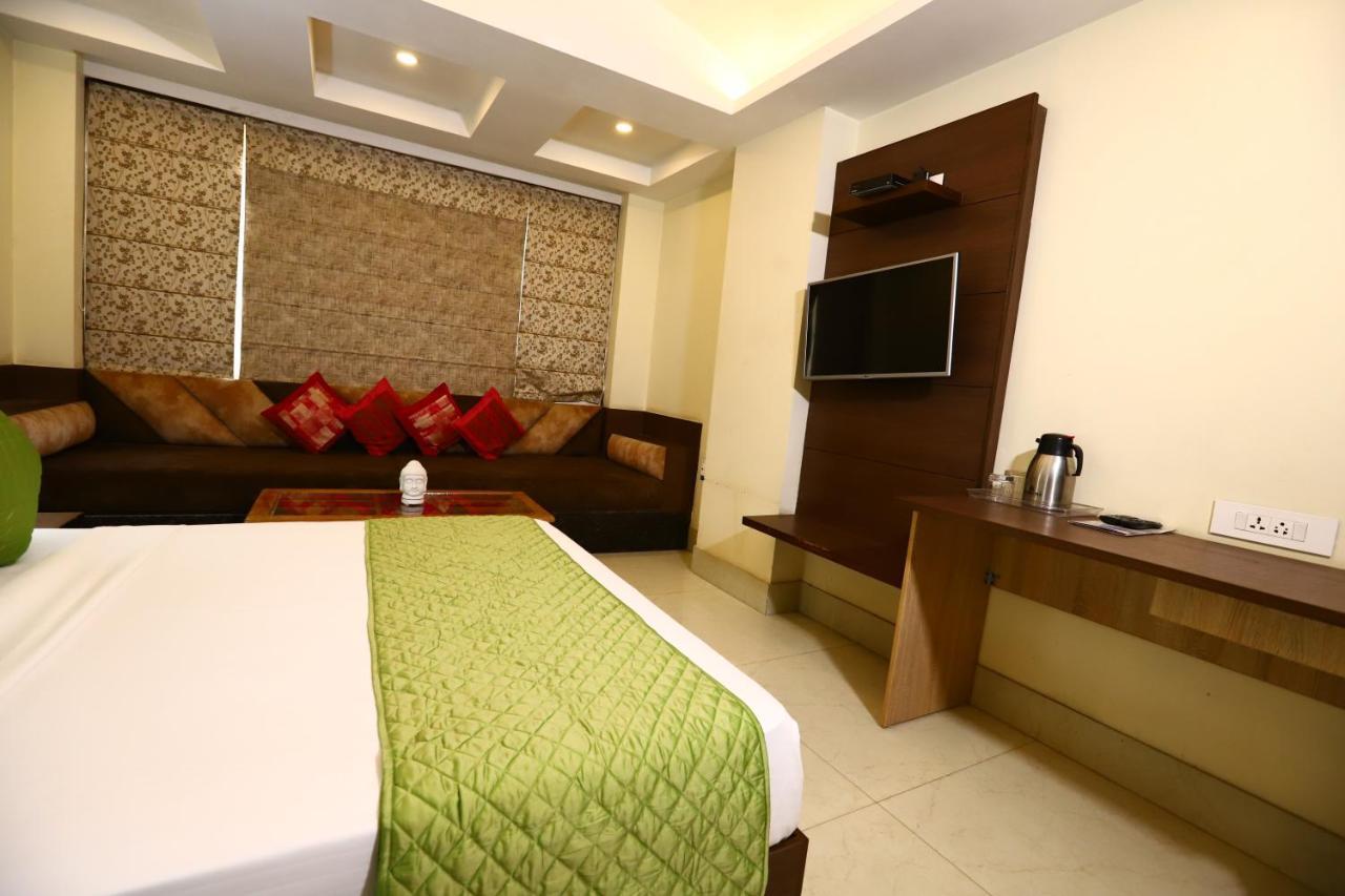 Hotel Hotel Mayur Assam - New Delhi Railway Station 3*