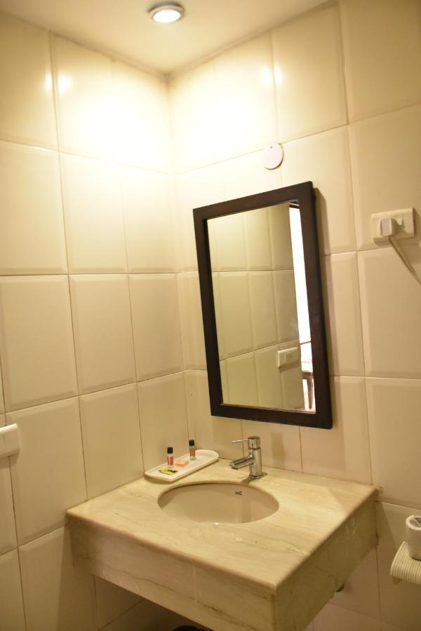 Lohias Delhi Airport Hotel New Delhi