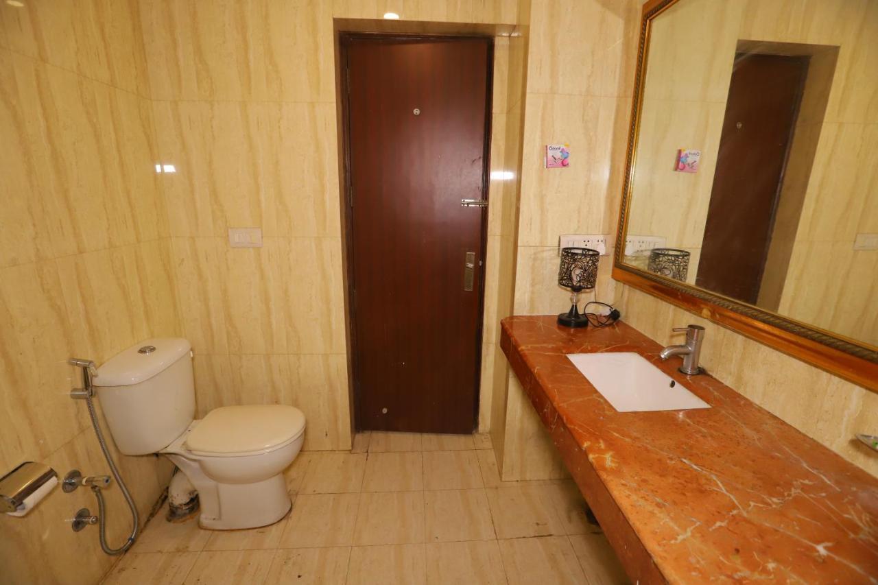 Hotel Mayur Assam - New Delhi Railway Station