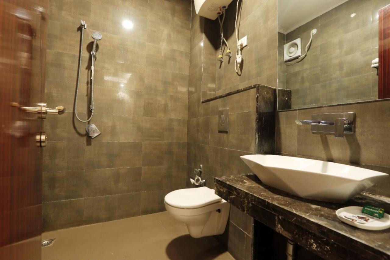 Lohias Delhi Airport Hotel 3*