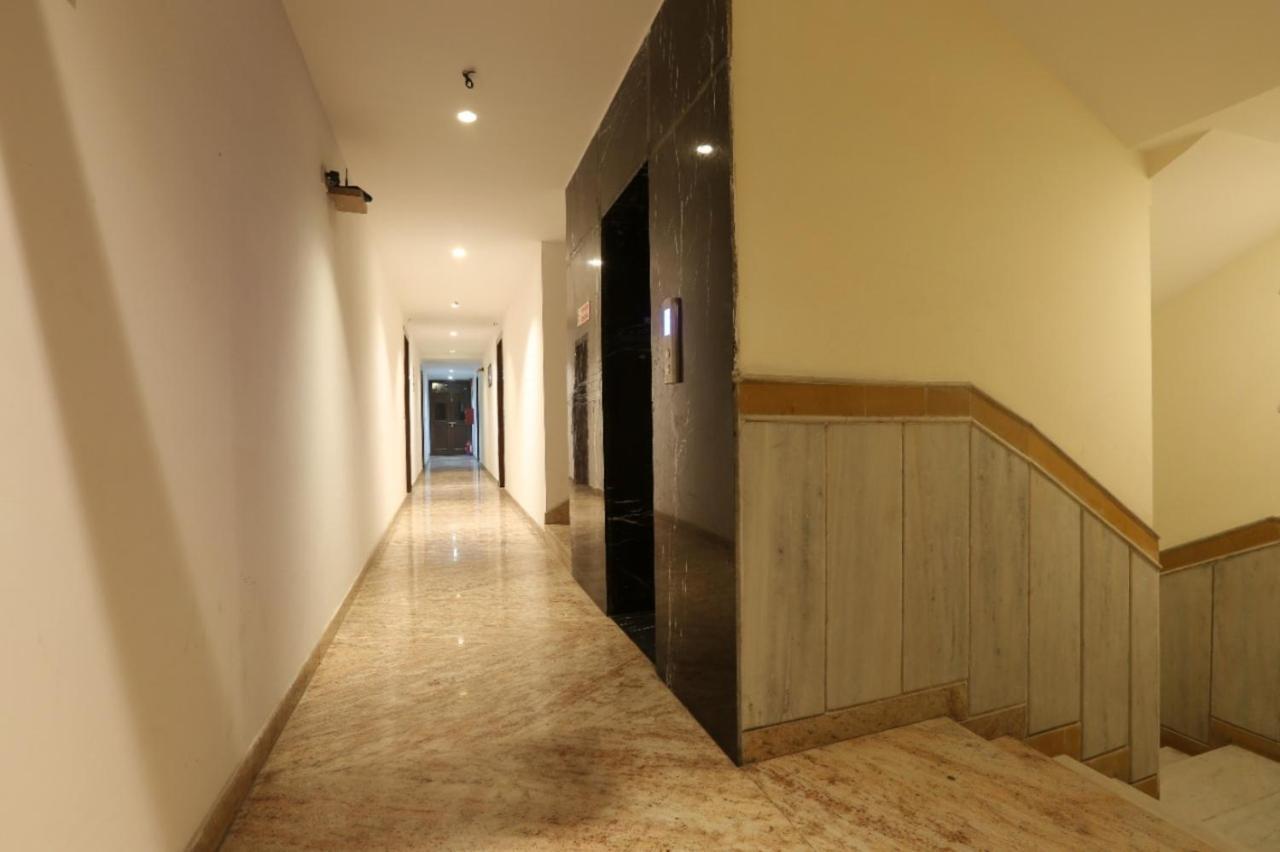 Hotel Lohias Delhi Airport