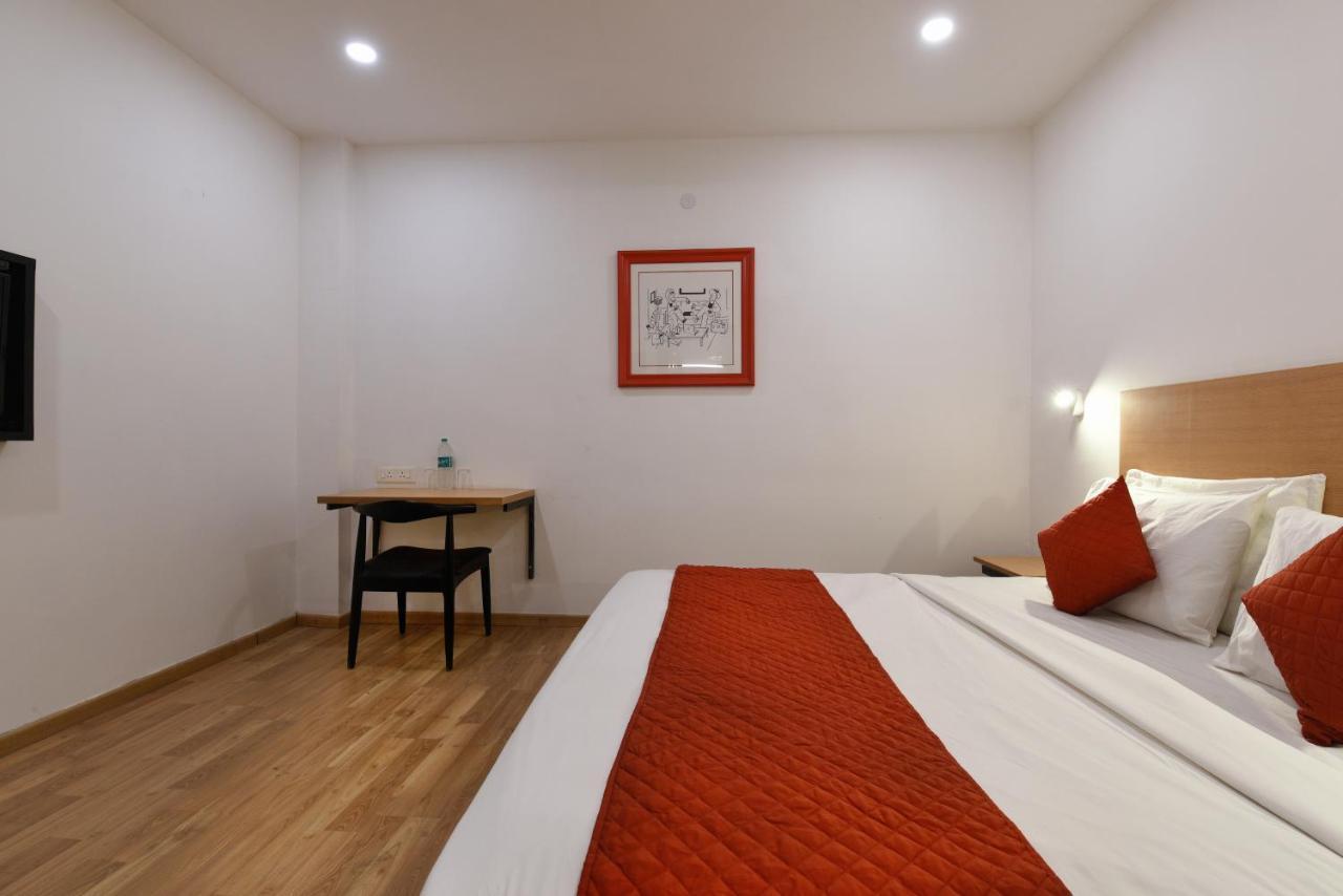 Hotel Saffron Gold 3*
