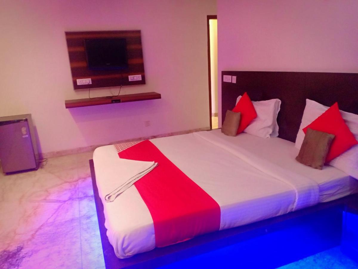 Hotel Aerotech Near Igi Airport New Delhi