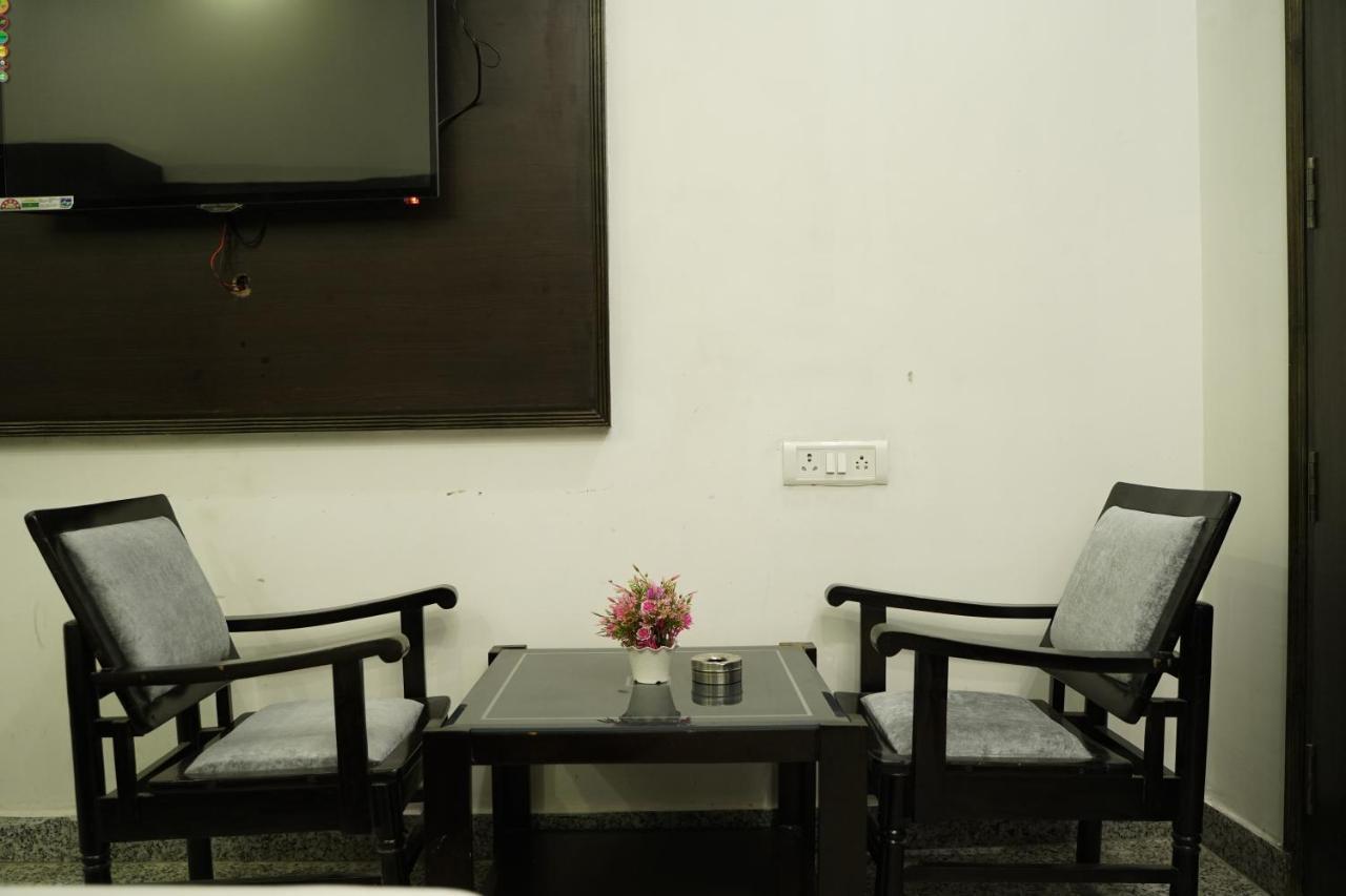 Anand Empire Near Railway Station 4* Nova Deli