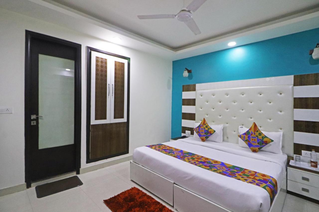 Star Airport Hotel 4*