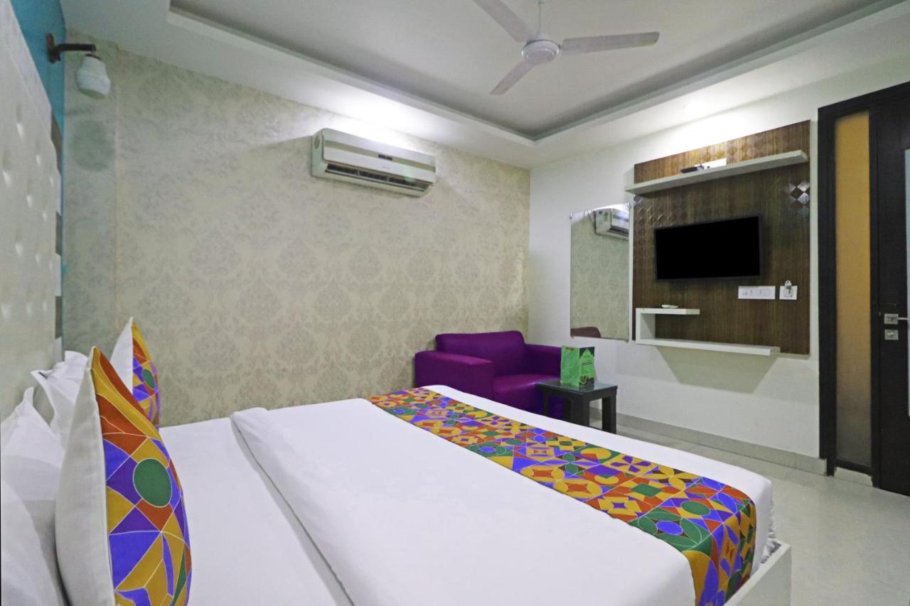 Hotel Star Airport