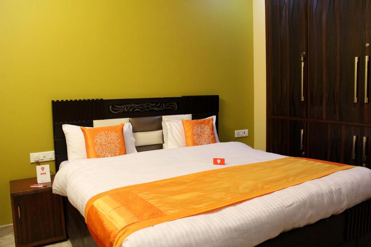 Oyo Prachi Near Gtb Nagar Metro Station Hotel
