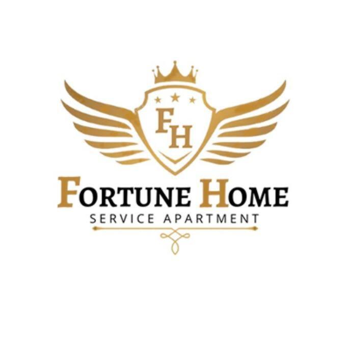 Apartment Fortune Service 3bhk,e-28 Saket 1b *