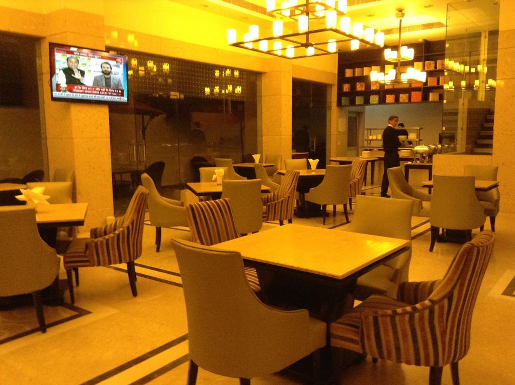 Madhuban Hotel 3*