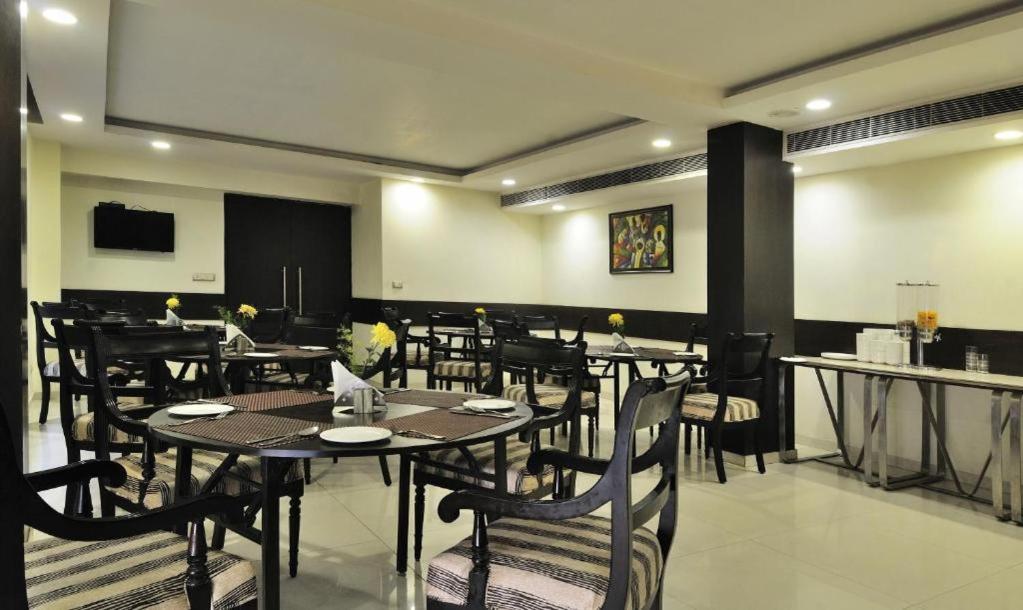 The Grand Orion - Greater Kailash Hotel 4*