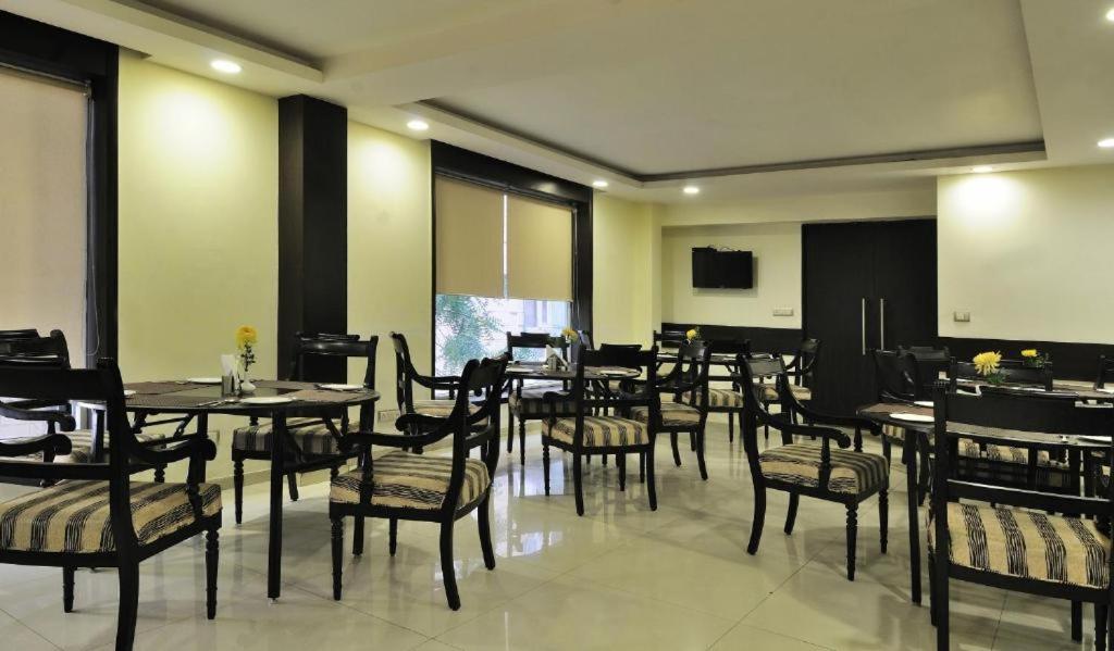 Hotel The Grand Orion - Greater Kailash Nova Deli