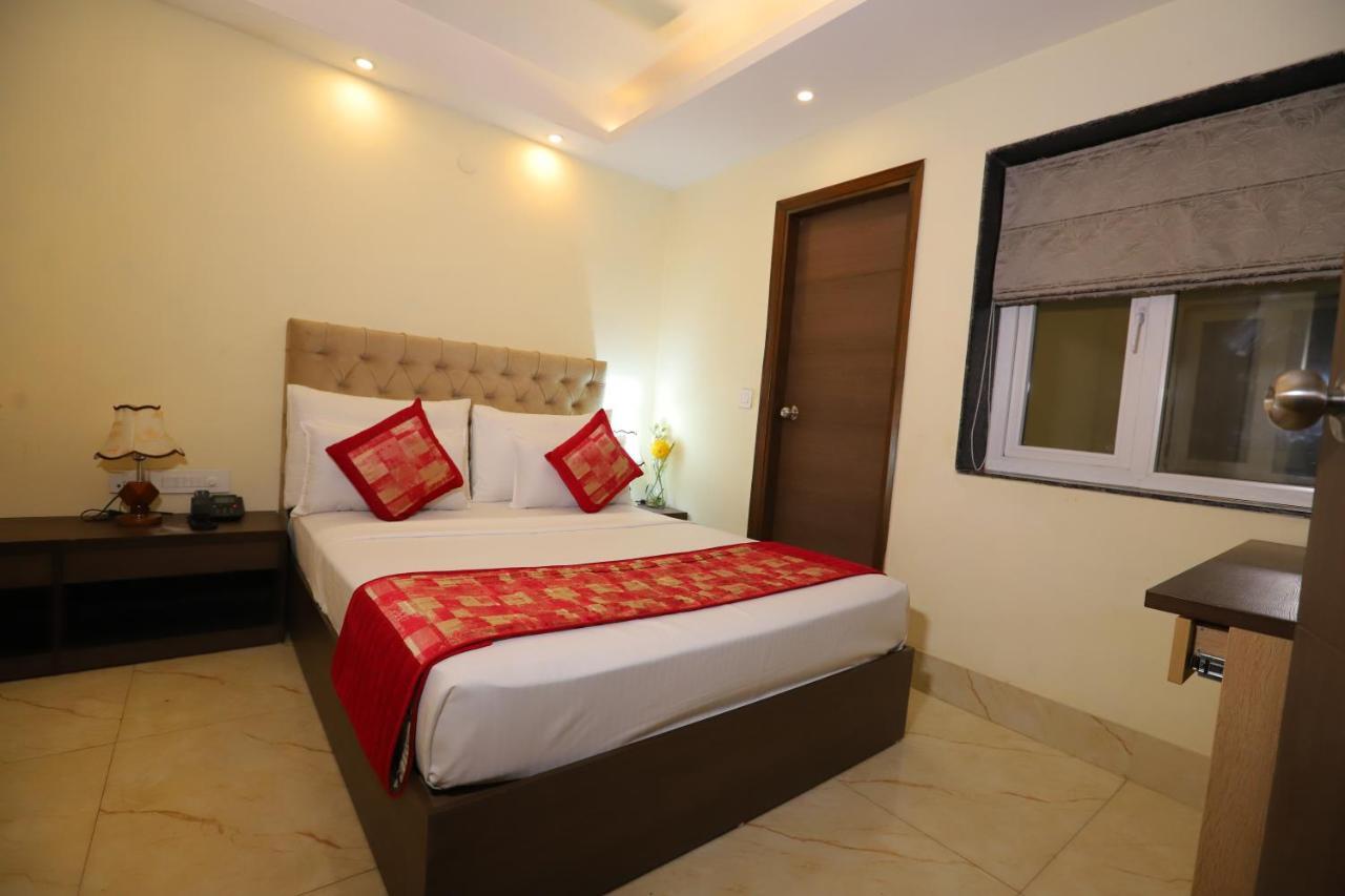 Hotel Hotel Mayur Assam - New Delhi Railway Station Nova Deli
