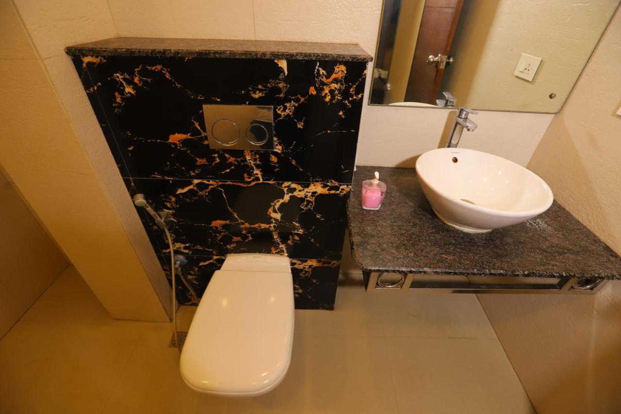 Hotel Hotel Mayur Assam - New Delhi Railway Station New Delhi