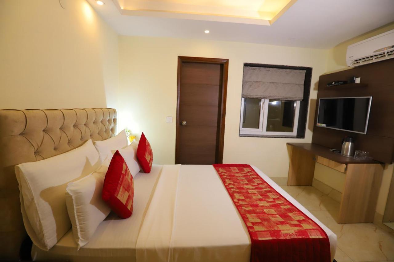 Hotel Mayur Assam - New Delhi Railway Station 3*