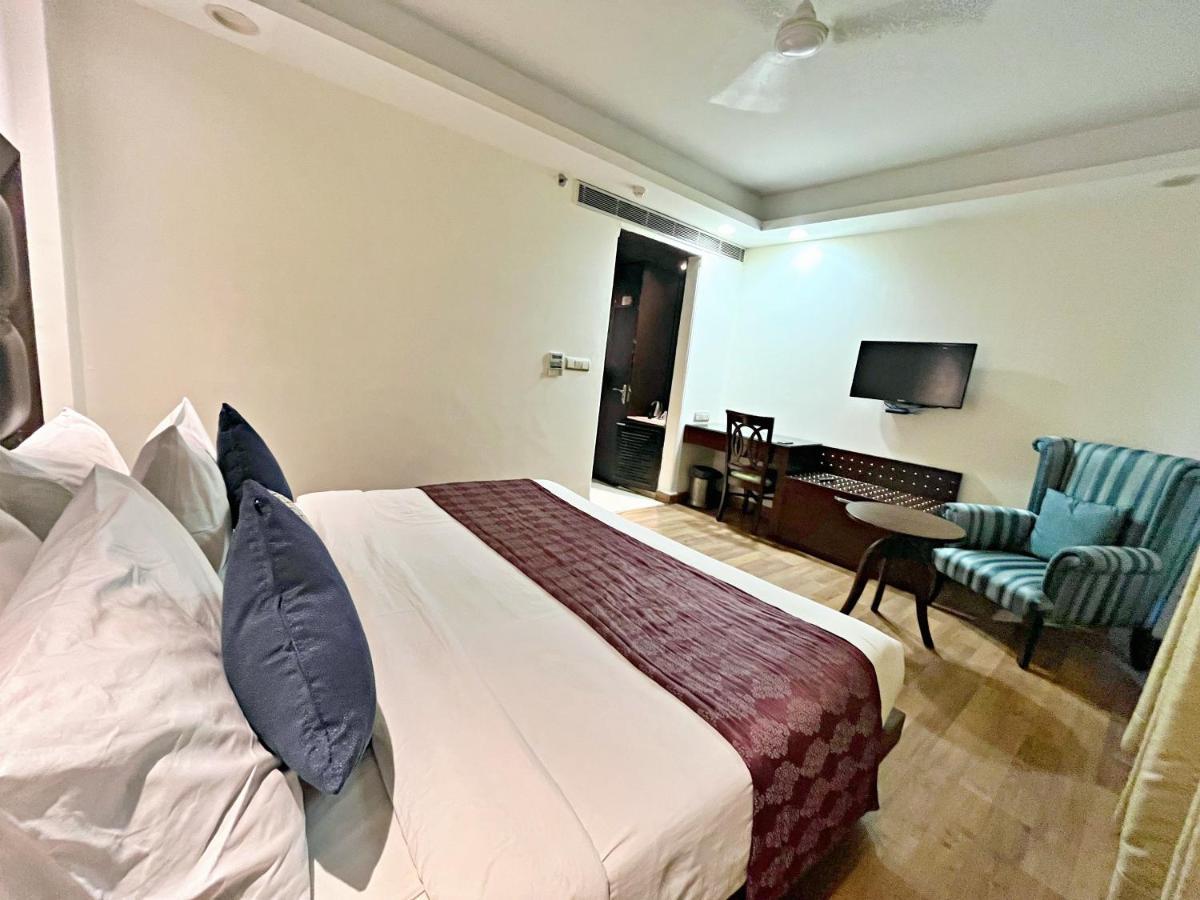 The Grand Orion - Kailash Colony Hotel 3*