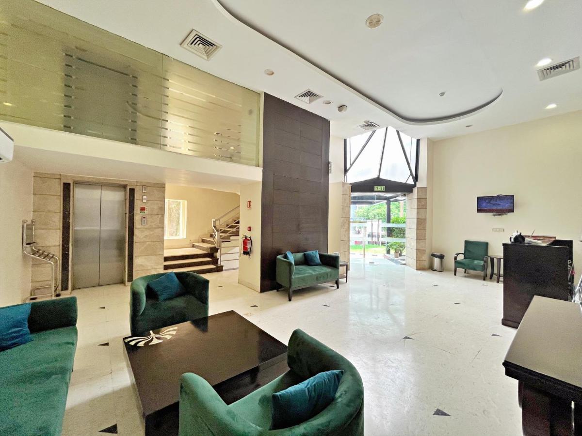 Hotel The Grand Orion - Kailash Colony