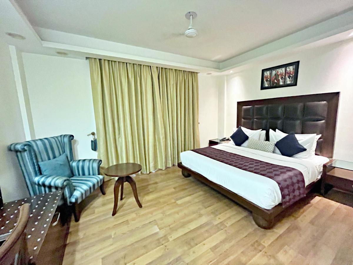 The Grand Orion - Kailash Colony Hotel 3*