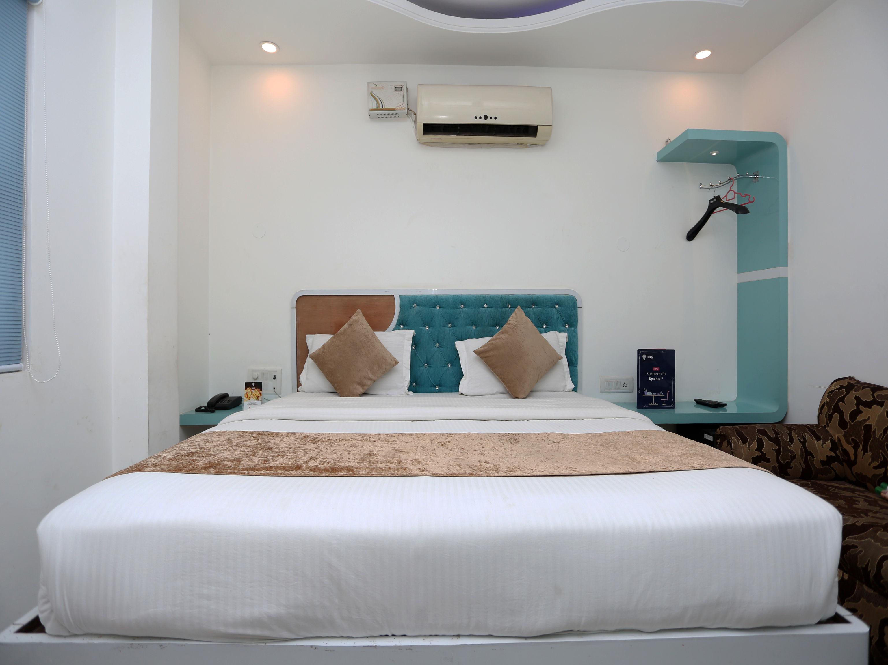 Anoop Hotel Nova Deli