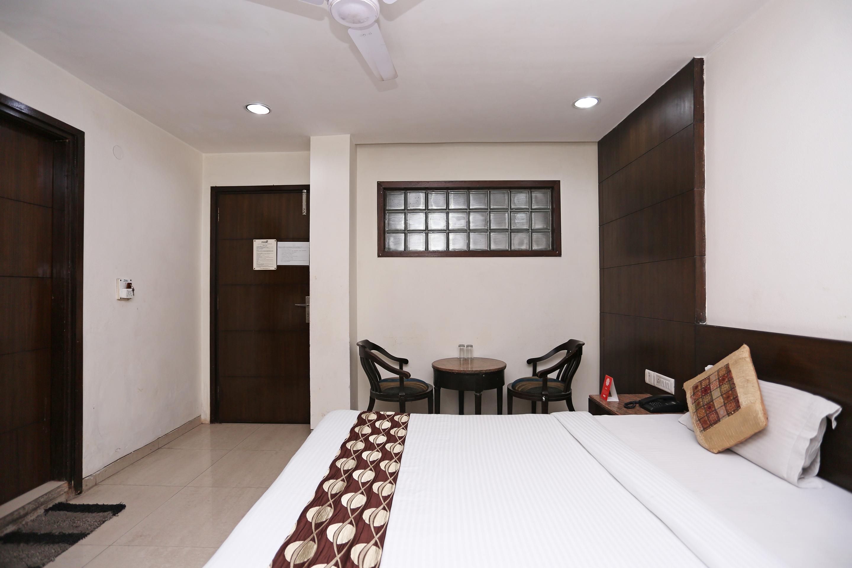 Hotel O Grand Peepal 4*
