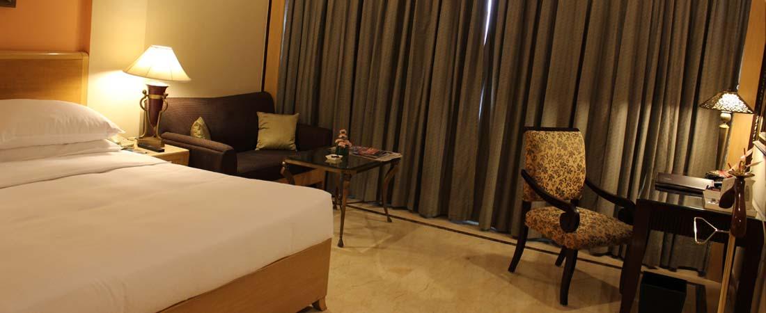 Hotel The Hans, New Delhi