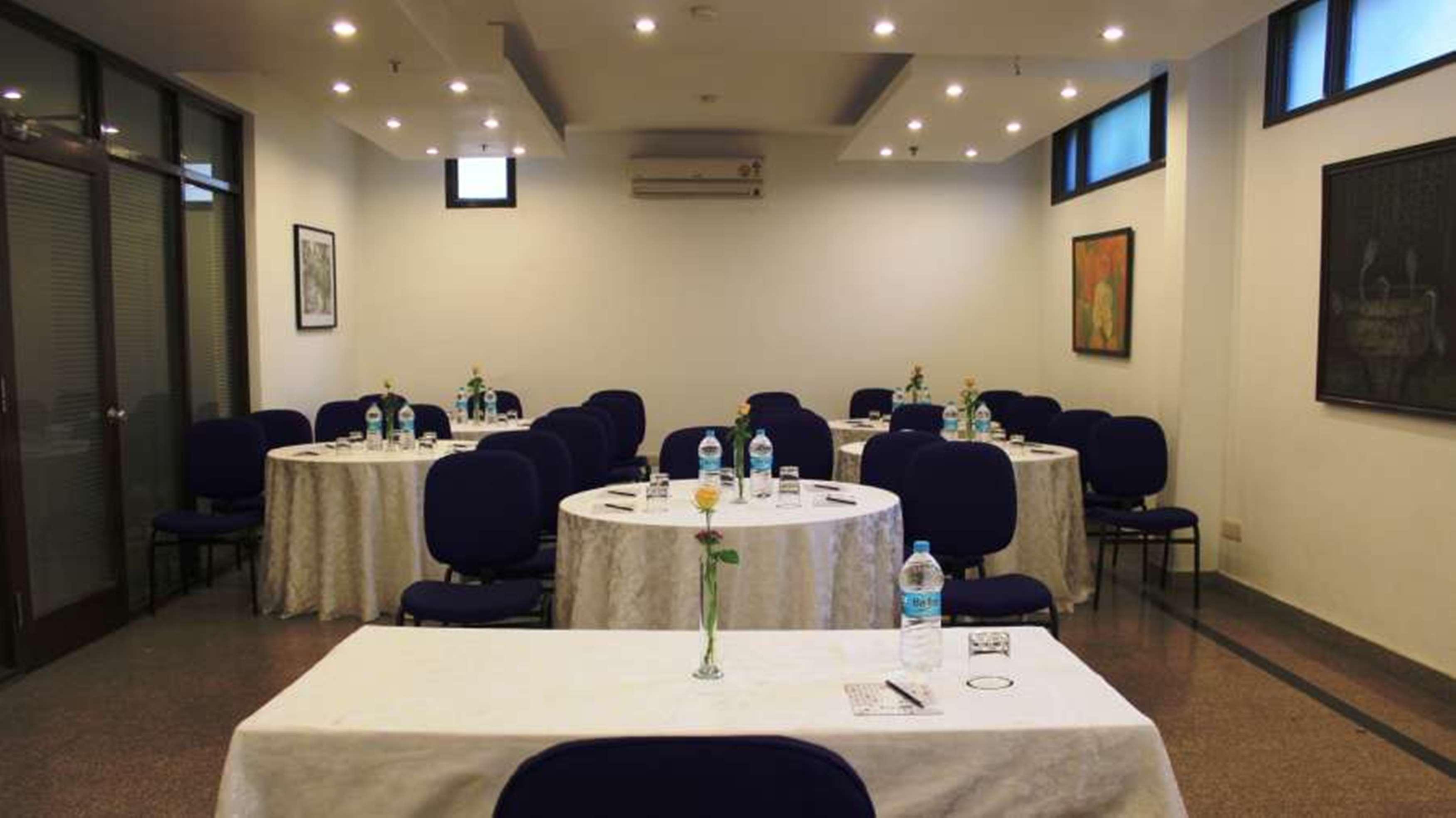 Hotel The Orion - Greater Kailash