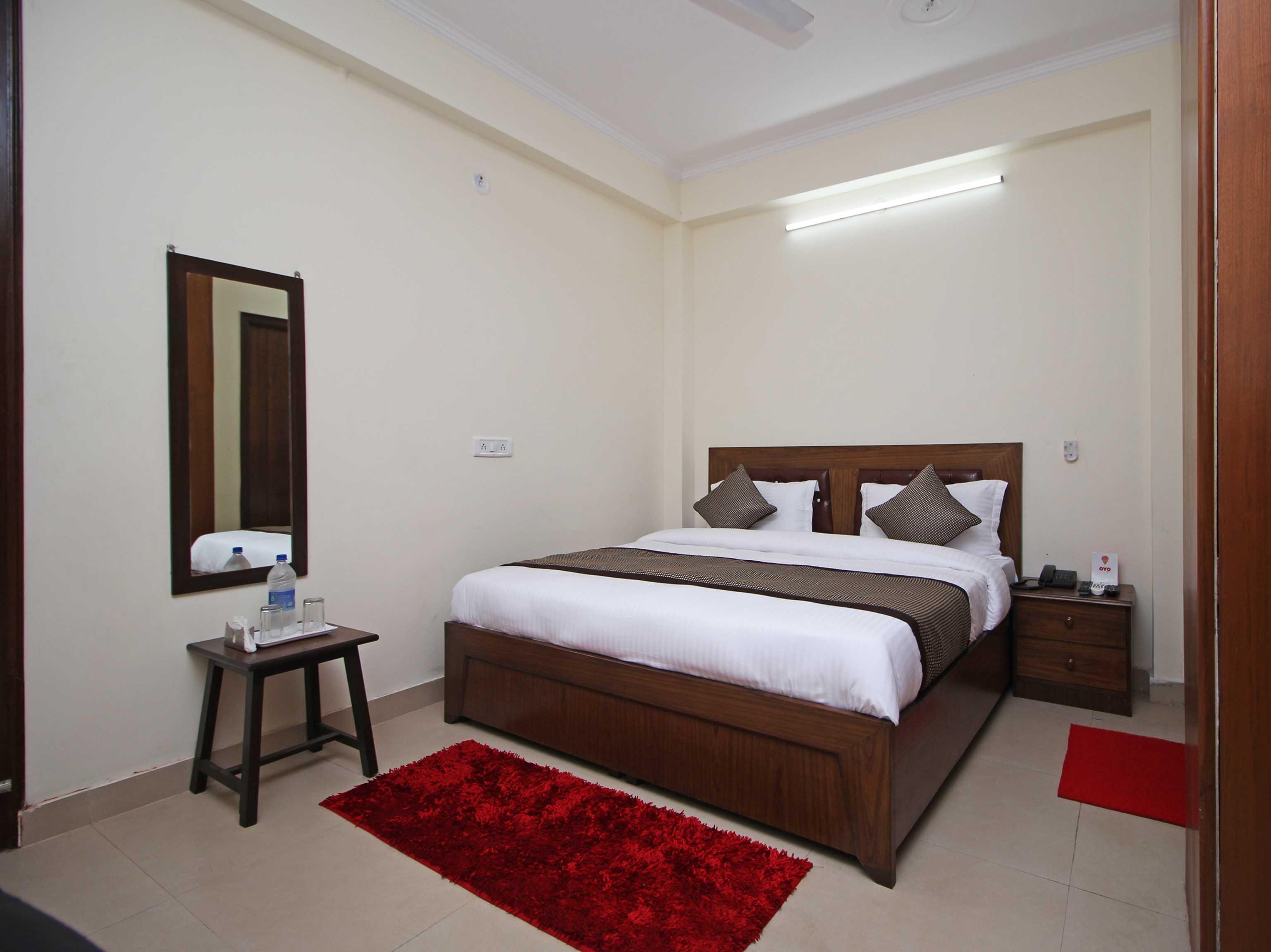 Hotel O Surya Palace 3*