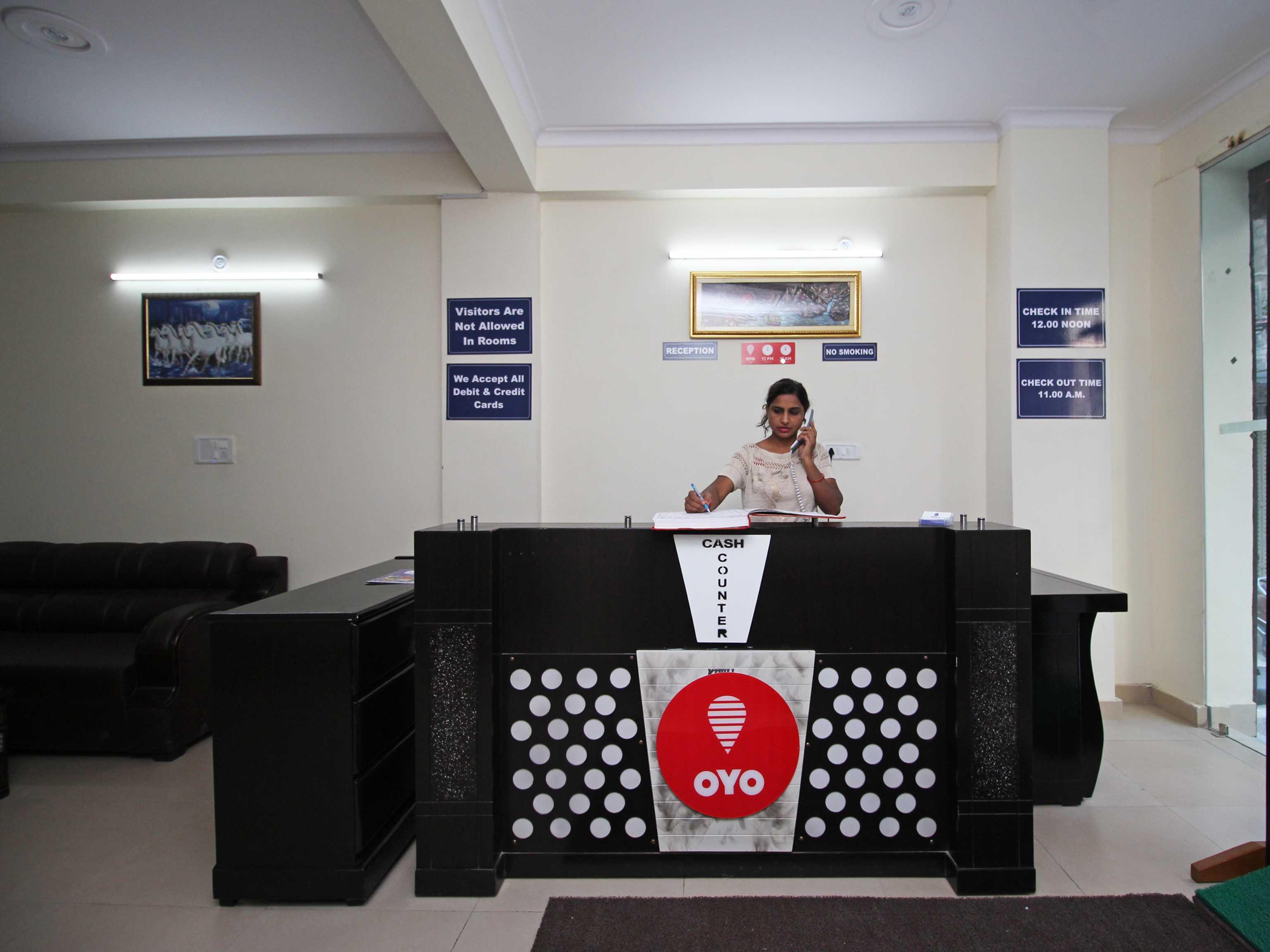 O Surya Palace 3*