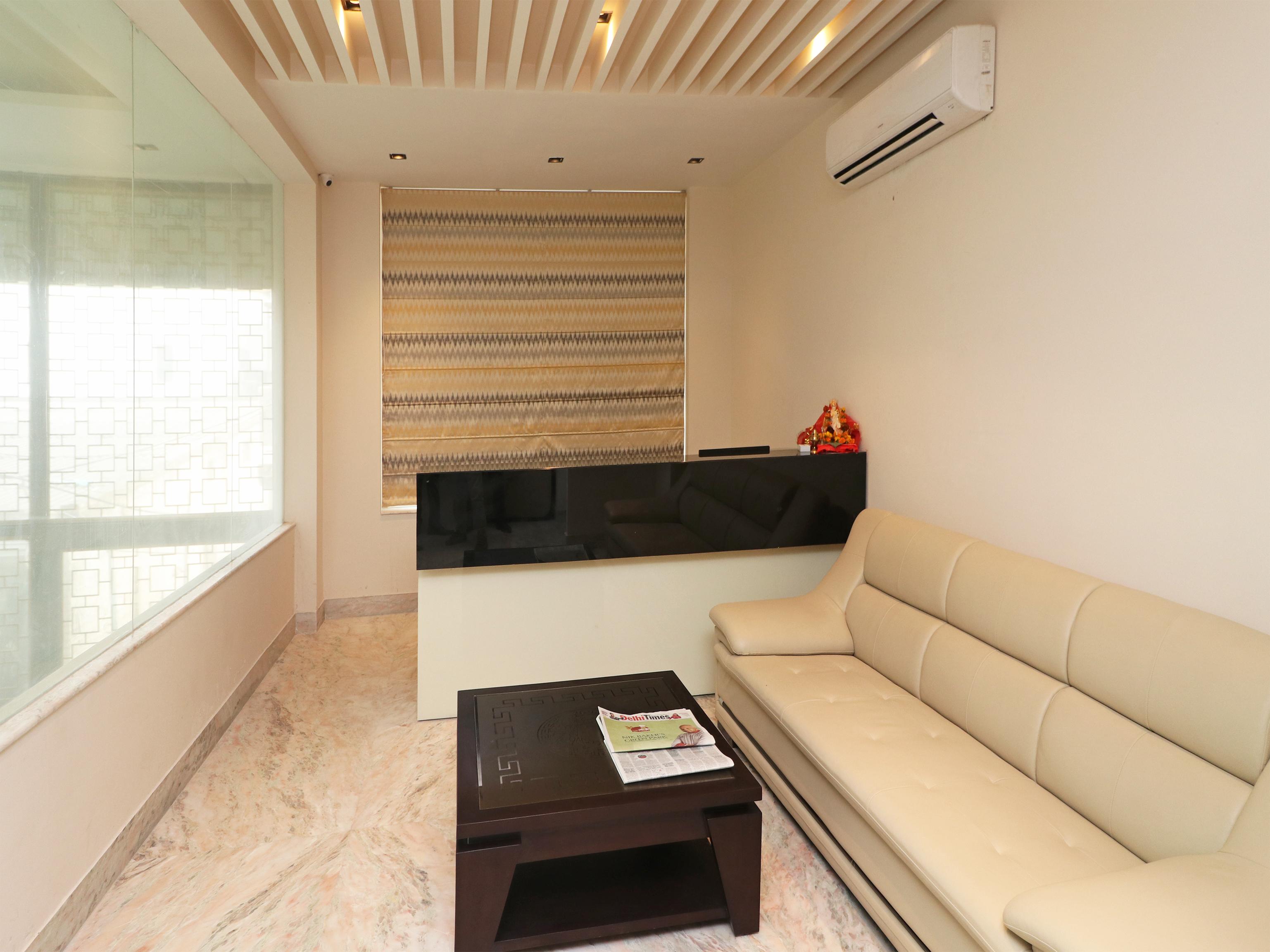 O Brent Wood Hotel New Delhi