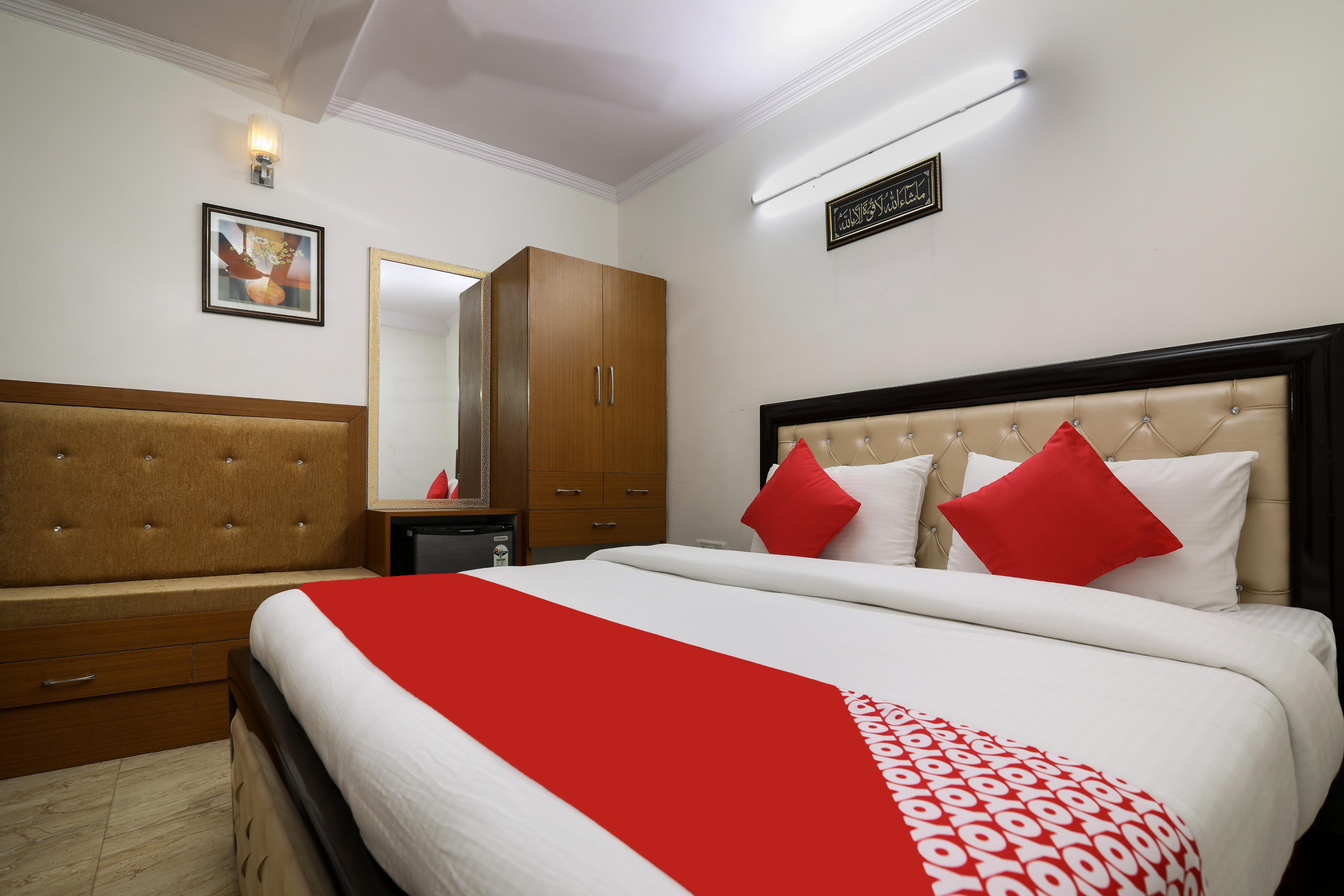 Hotel Street New Delhi