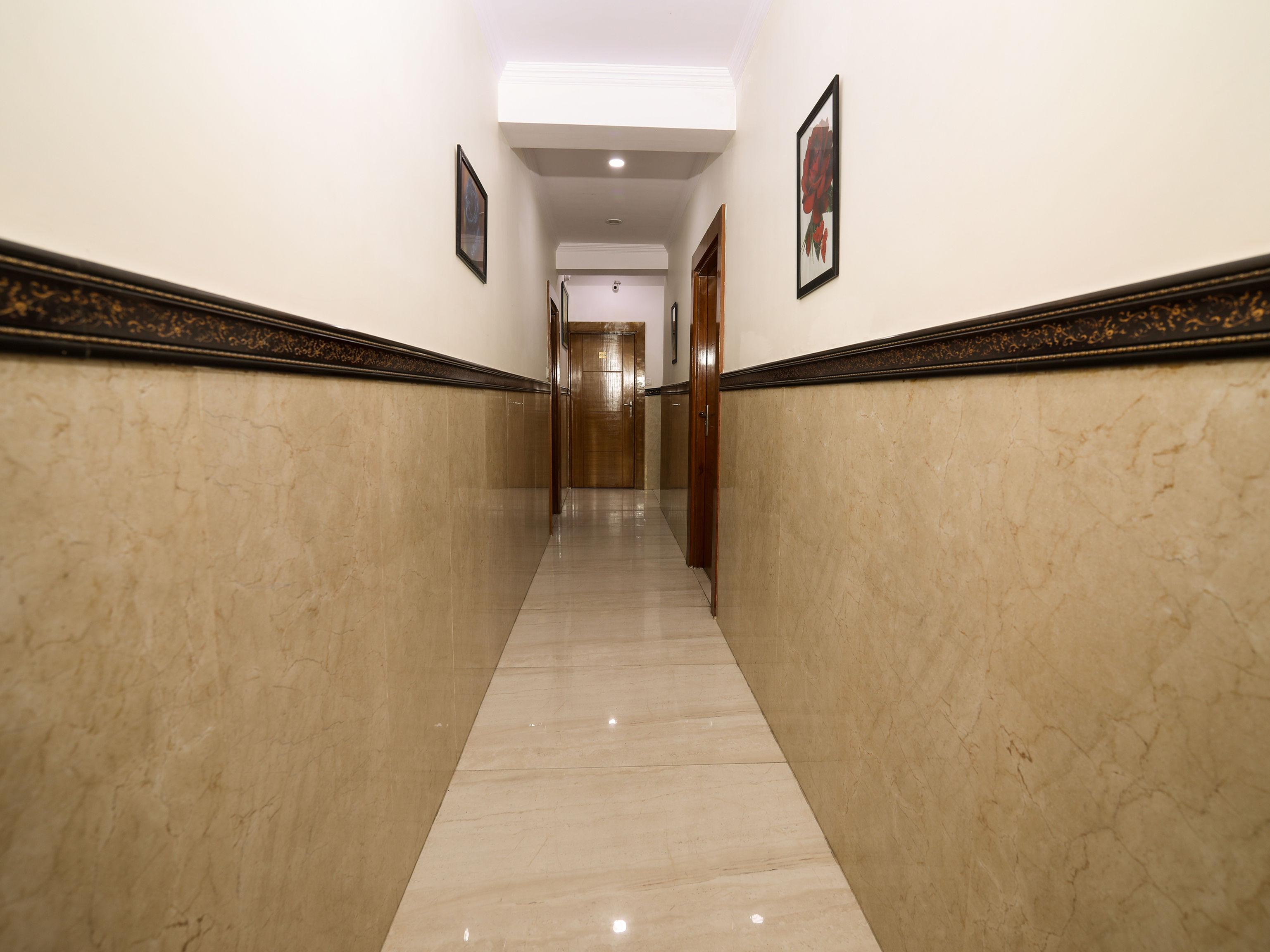 Hotel Street New Delhi