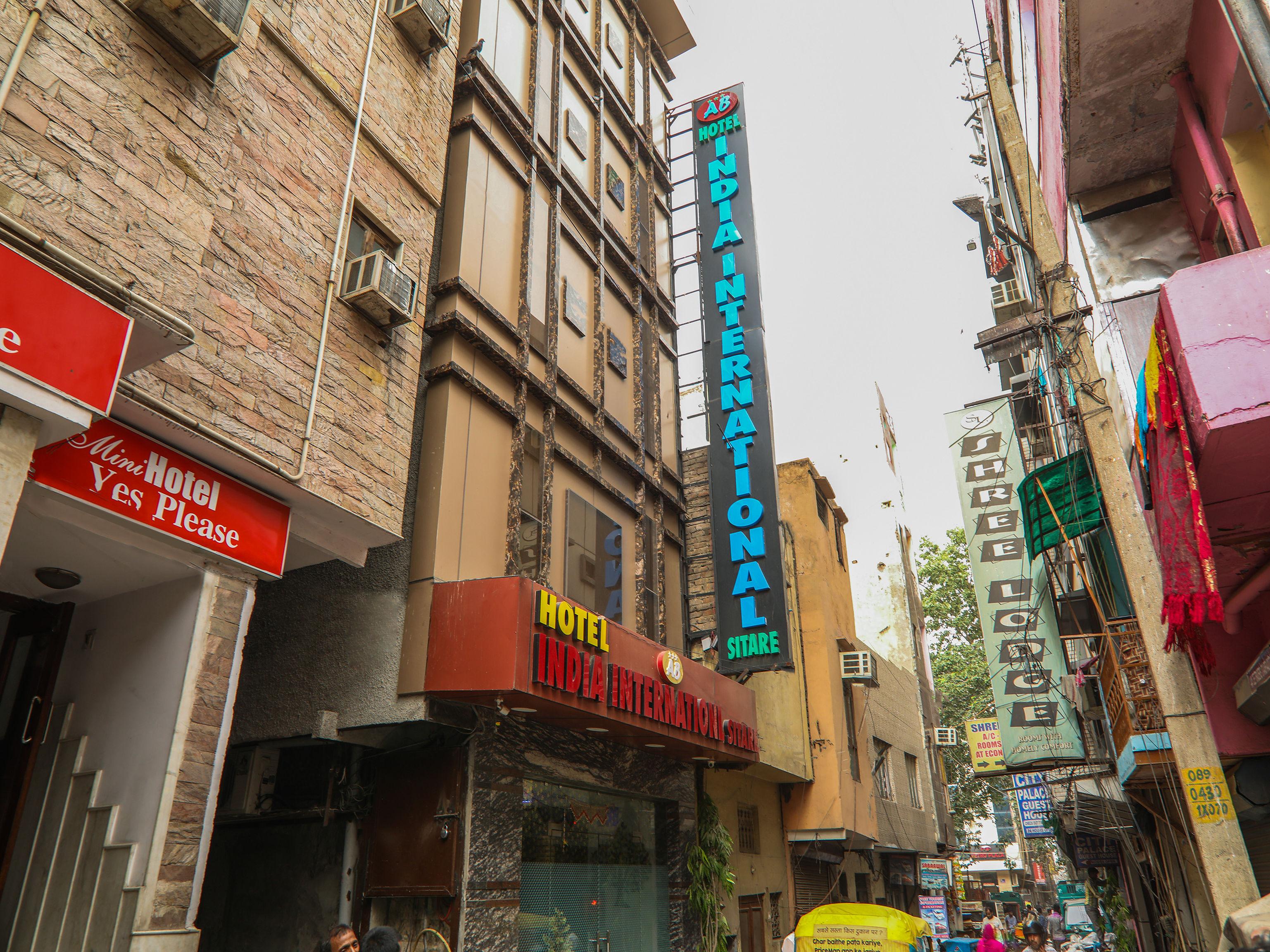 Oyo 15567 India International Sitare Hotel