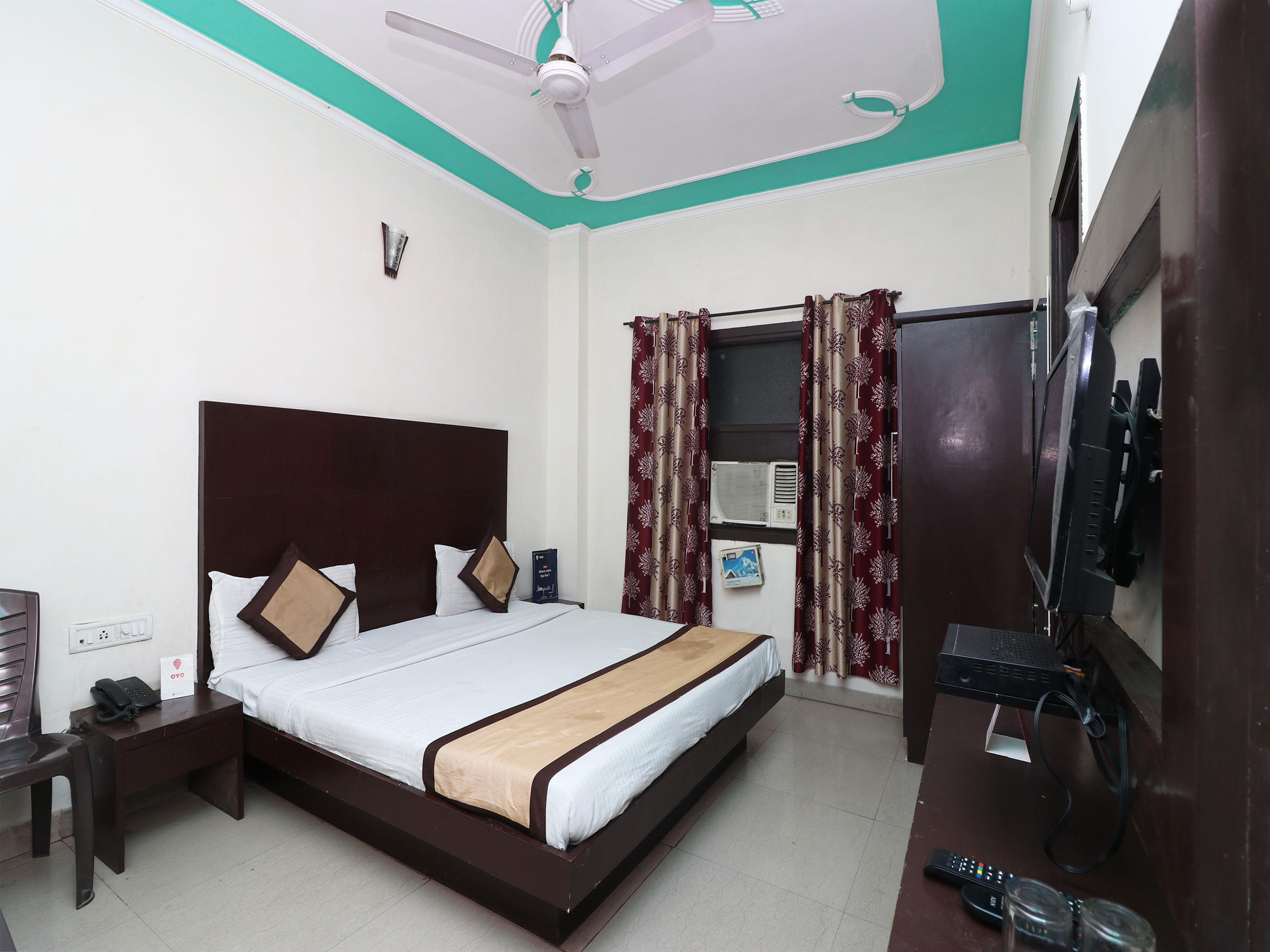 O Aura Palace Deluxe Hotel 4*