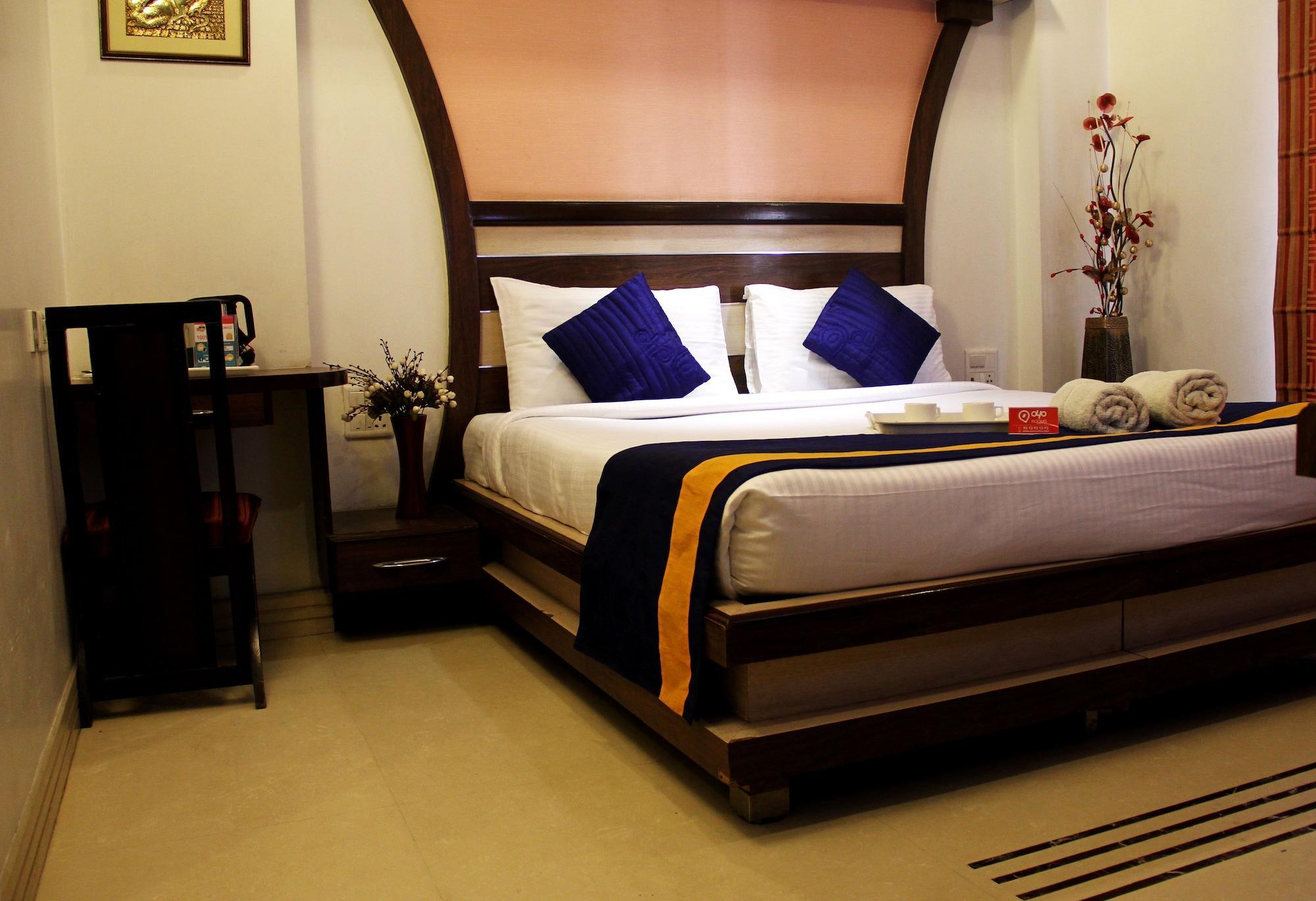 Capital O Metro View Near Satyam Inox Patel Nagar Hotel New Delhi