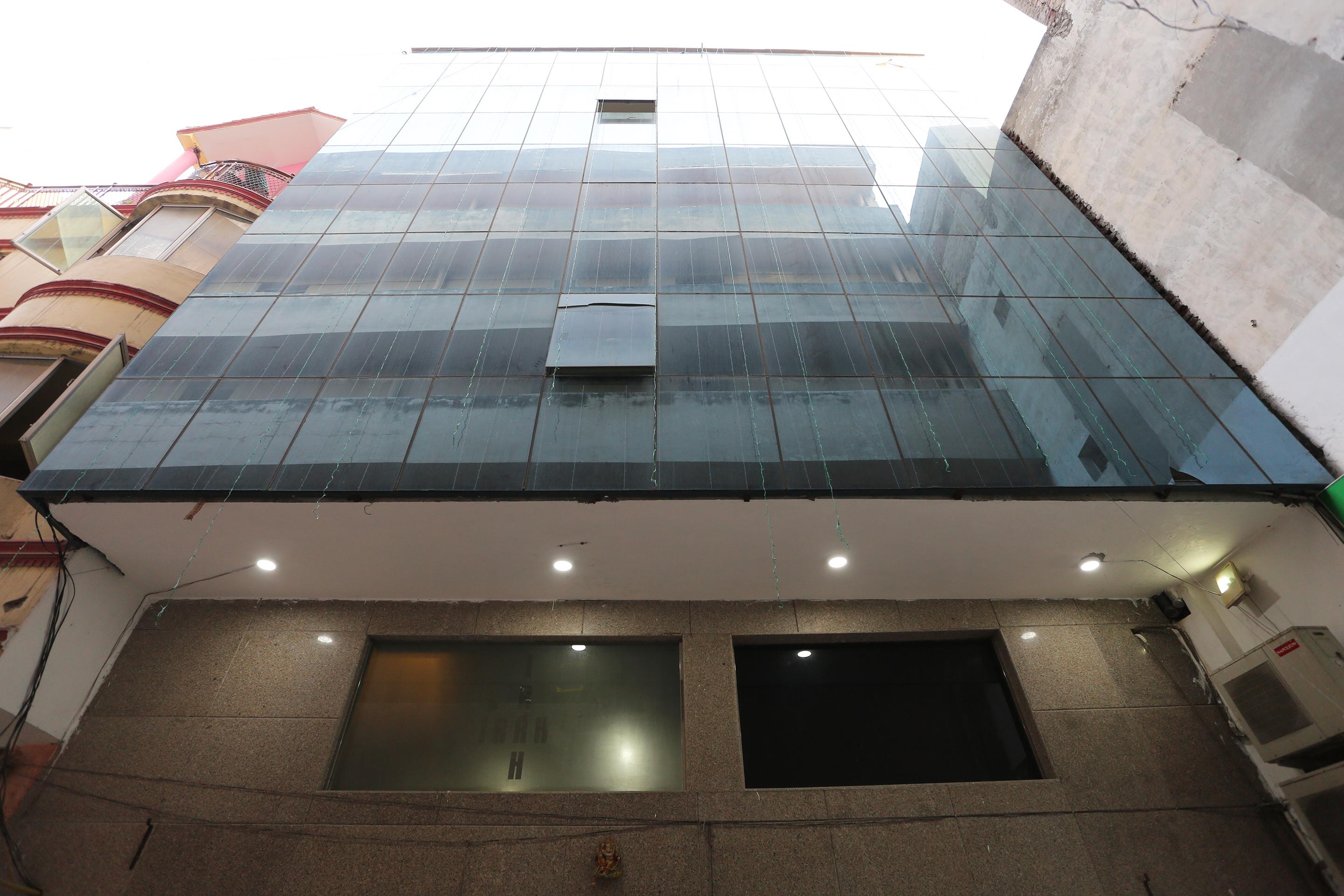 Aero Look Hotel
