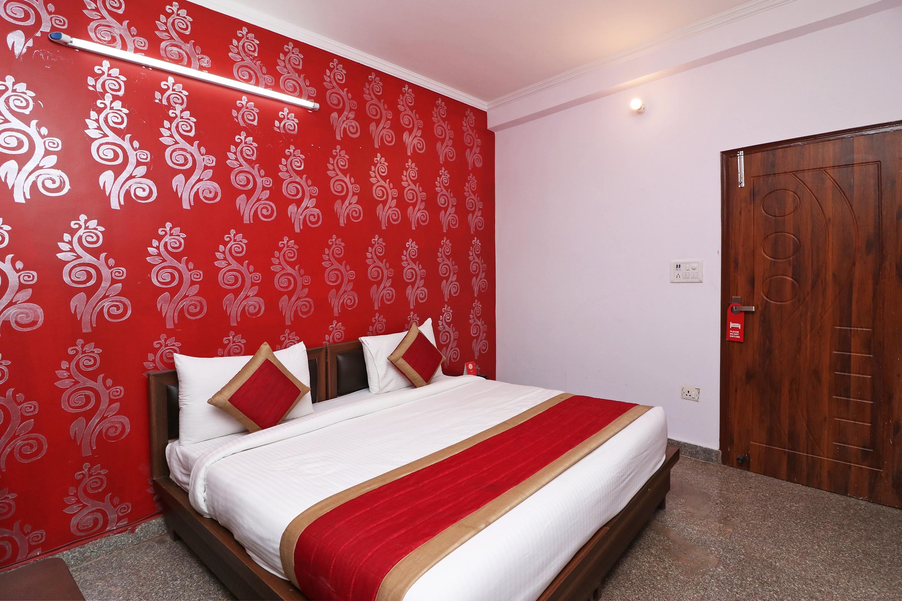 Hotel Oyo 13107 Westend Residency 3*