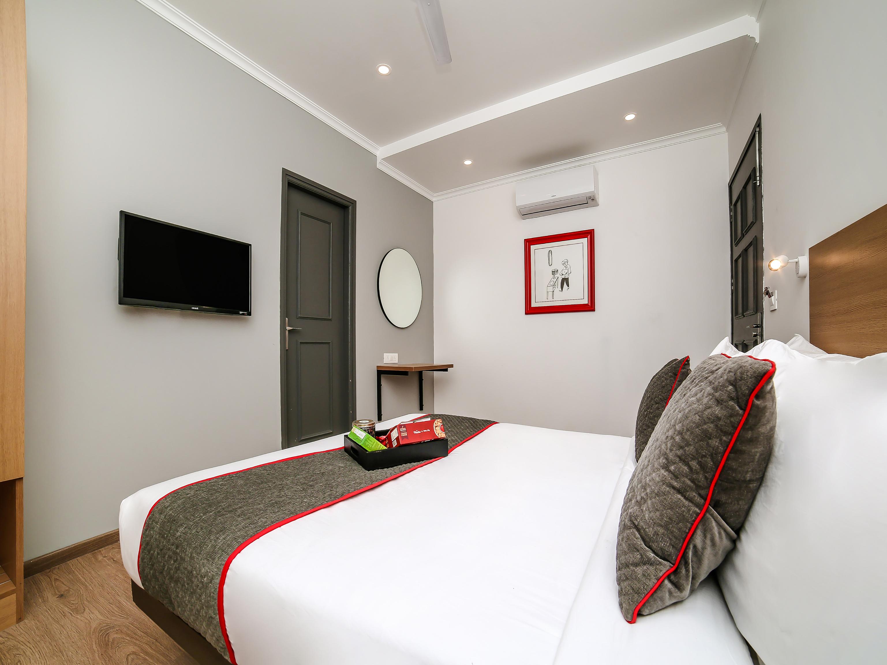 Townhouse Chattarpur Opp. Tivoli Garden Near Chhatarpur Metro Station 4*