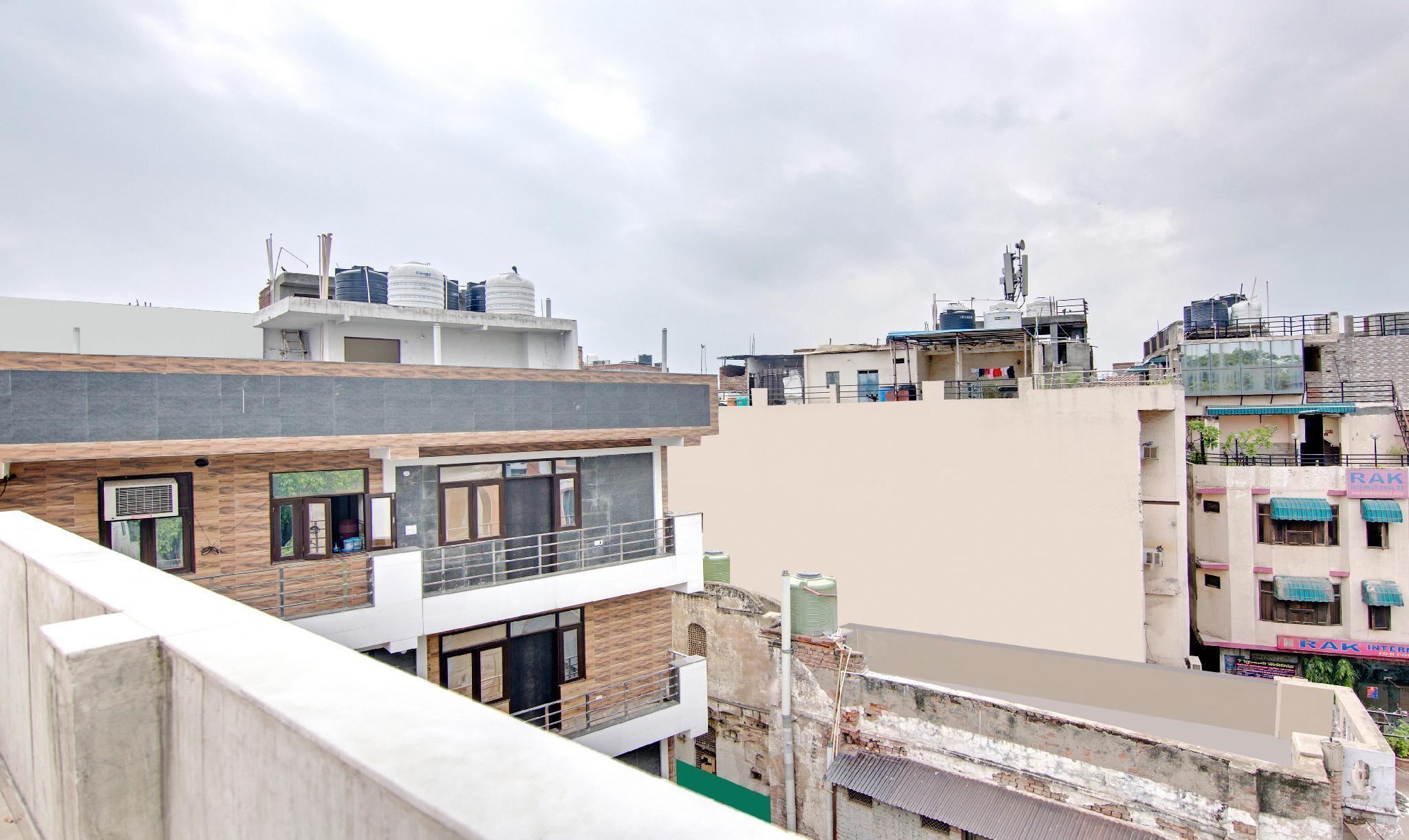 Hotel The Mohit - Railway Station - Paharganj New Delhi