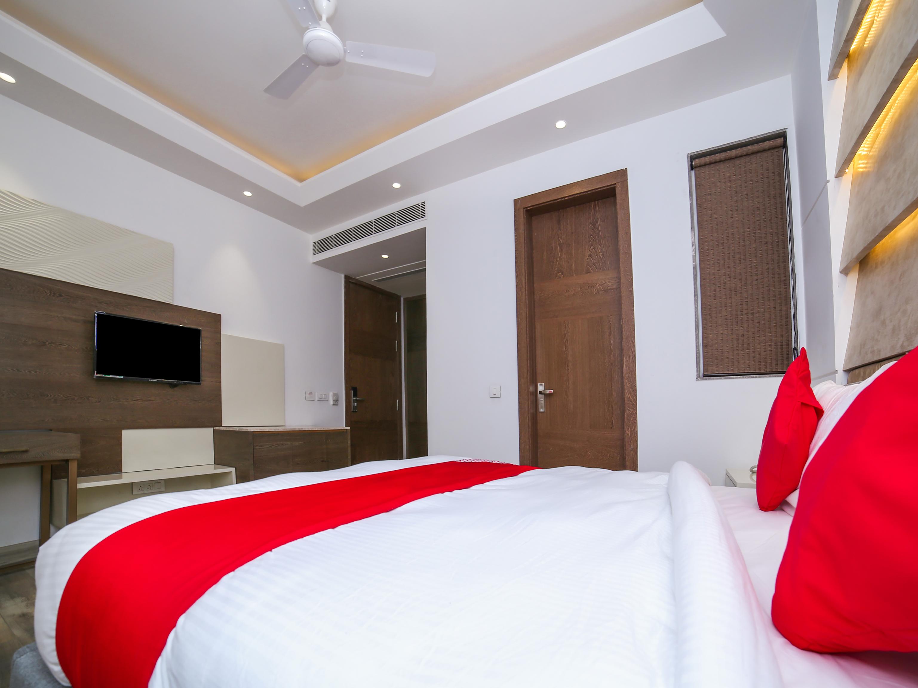 Townhouse Oak Dev Palace 4*