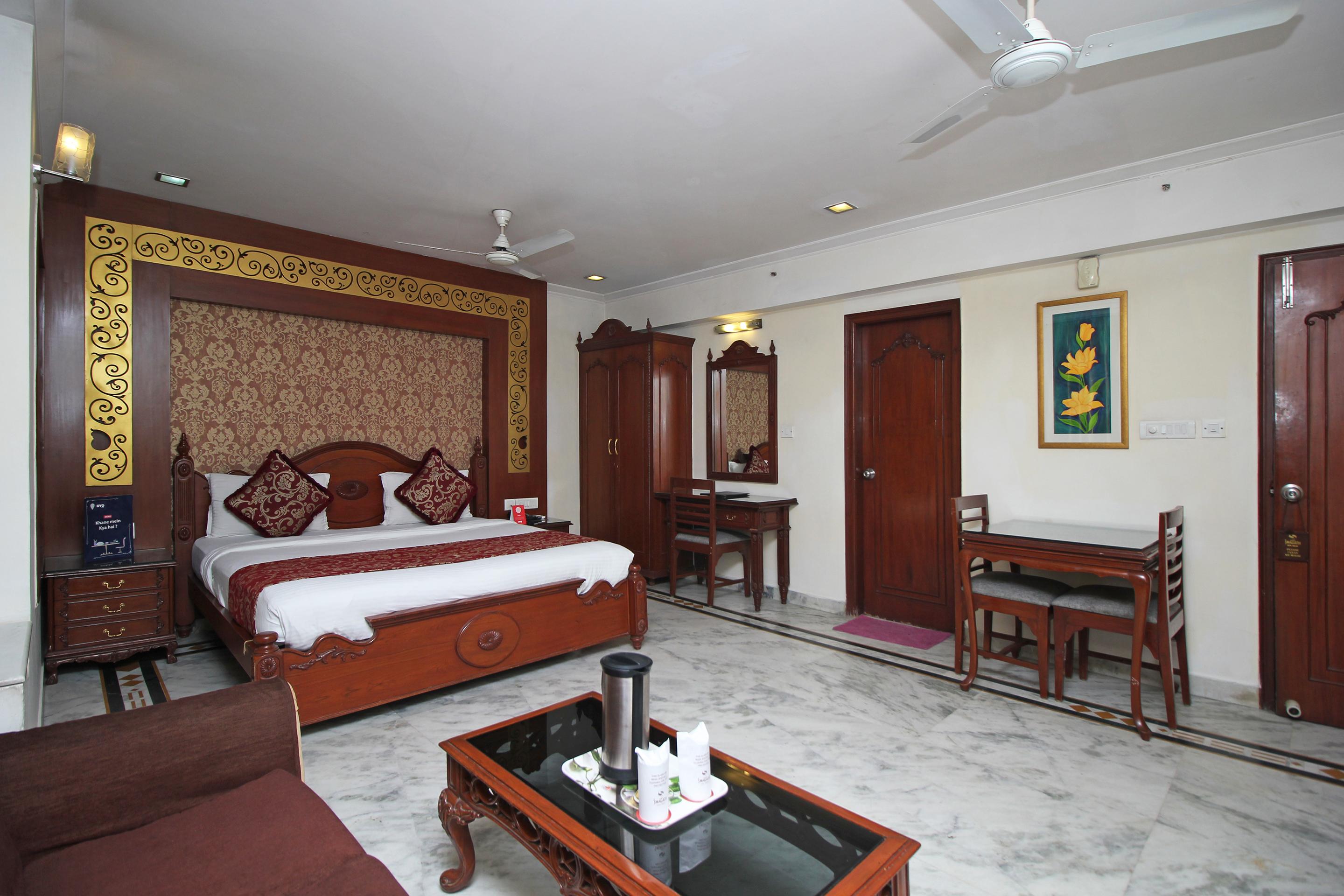 Oyo 5915 Swagath Hotel