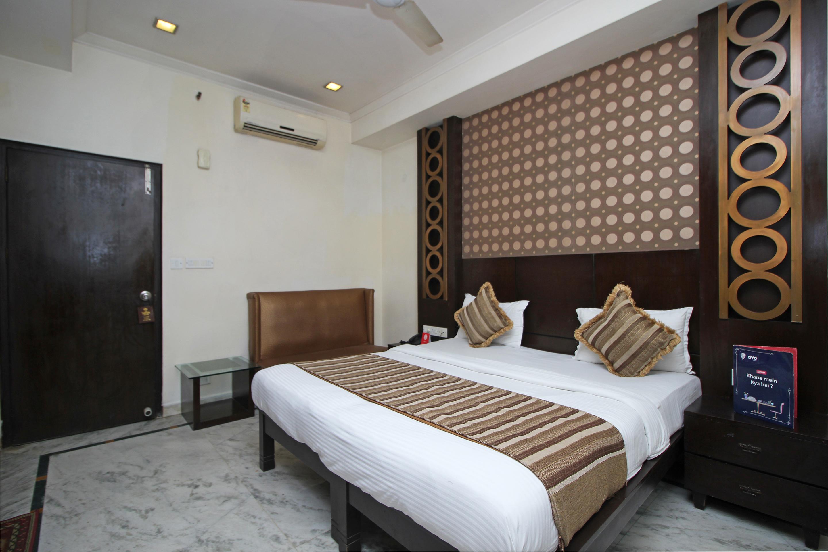 Hotel Oyo 5915 Swagath 3*