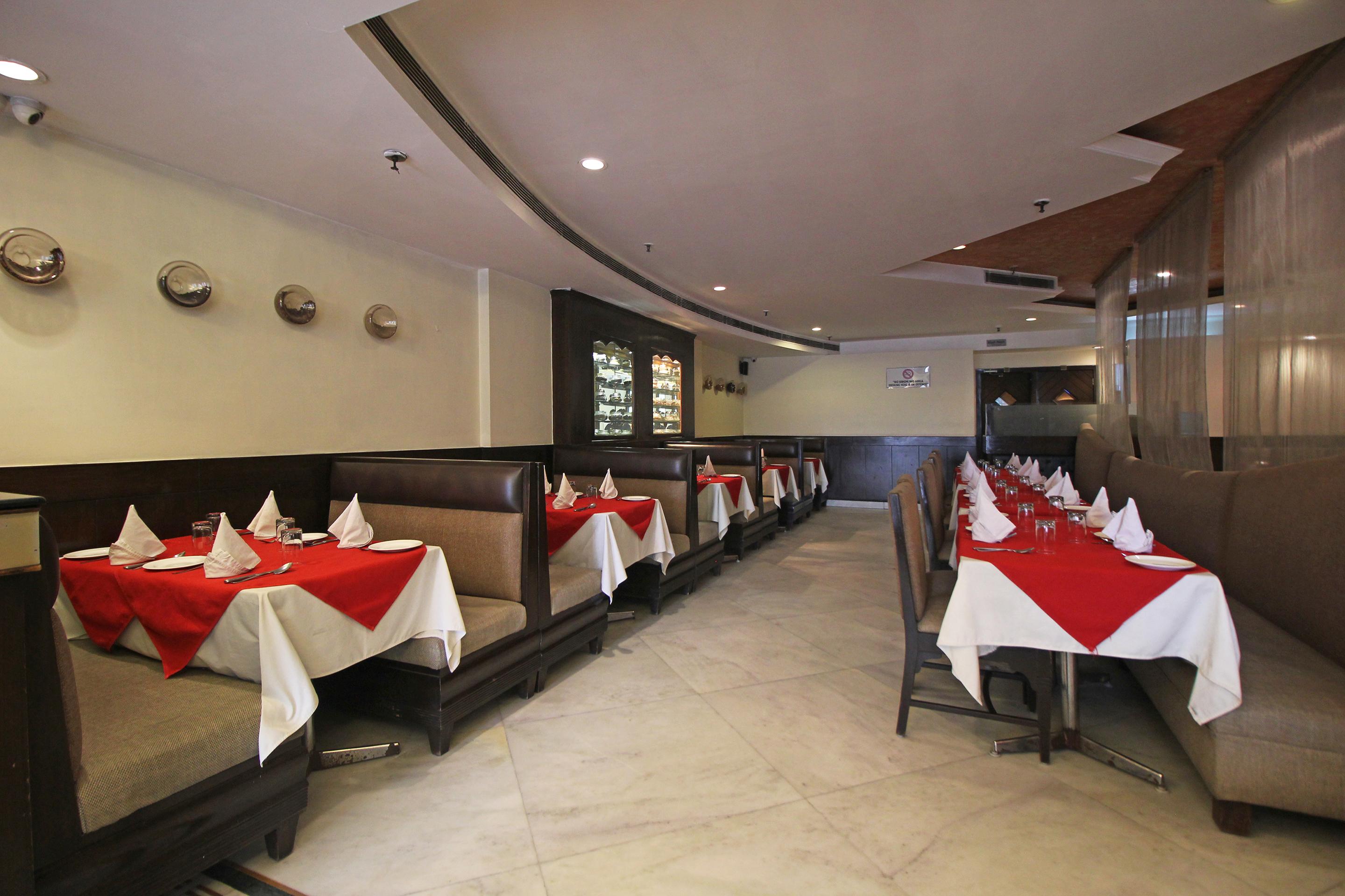 Oyo 5915 Swagath Hotel New Delhi
